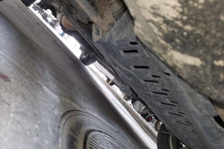 Used HYOSOW H2 2016 H2E 1.5L Elite Model BJ415B Chassis Front Right