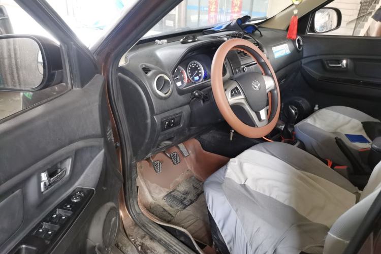 Used HYOSOW H2 2016 H2E 1.5L Elite Model BJ415B Driver Seat