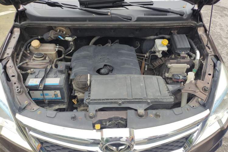 Used HYOSOW H2 2016 H2E 1.5L Classic Model BJ415A Engine Bay