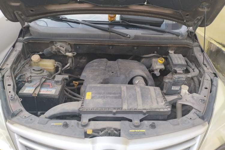 Used HYOSOW H2 2016 H2E 1.5L Elite Model BJ415B Engine Bay