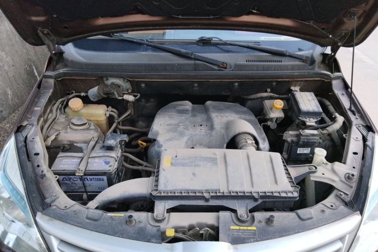 Used HYOSOW H2 2016 H2E 1.5L Elite Model BJ415B Engine Bay