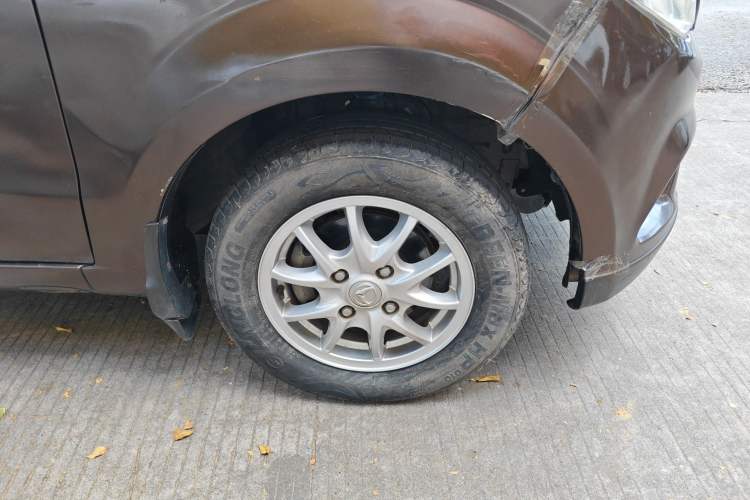 Used HYOSOW H2 2016 H2E 1.5L Fashion Model BJ415B Right Front Wheel Hub