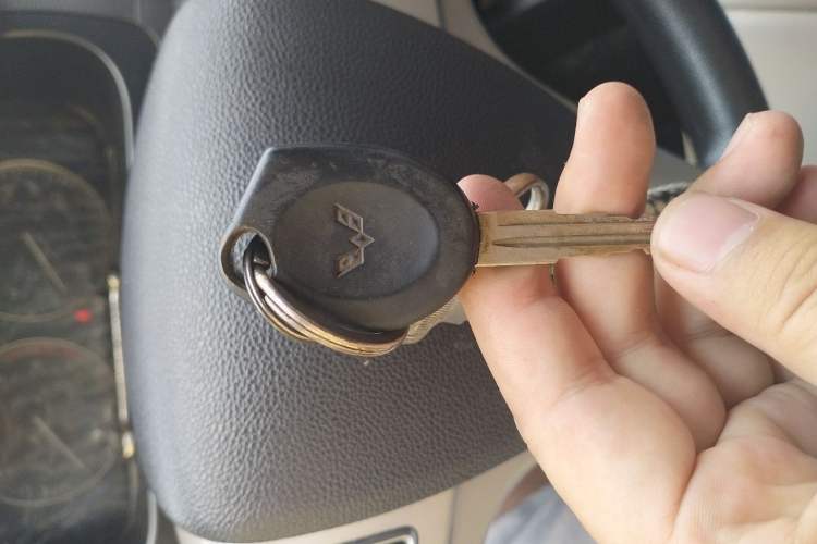 Used HYOSOW H2 2016 H2E 1.5L Elite Model BJ415B Vehicle Key