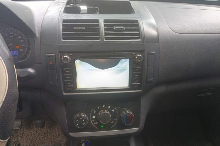 Used HYOSOW H2 2016 H2E 1.5L Fashion Model BJ415B Audio And AC Panel