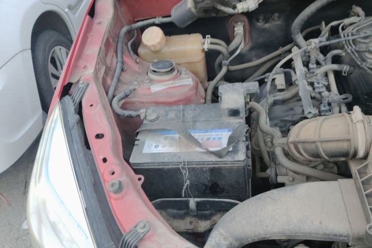 Used HYOSOW H2 2016 H2E 1.5L Classic Model BJ415A Engine Bay Right