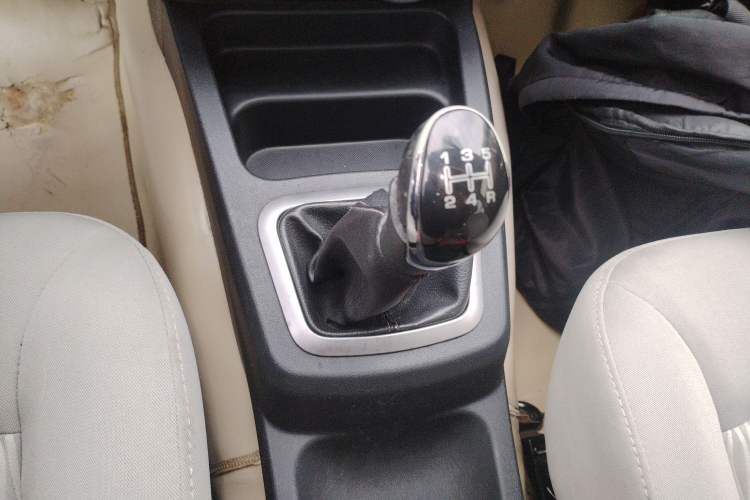 Used HYOSOW H2 2016 H2E 1.5L Classic Model BJ415A Gear Lever