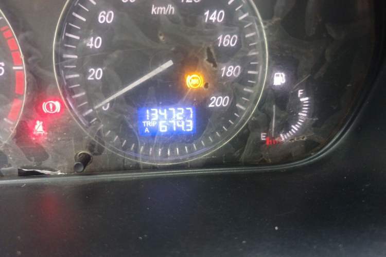 Used HYOSOW H2 2016 H2E 1.5L Fashion Model BJ415B Odometer Close Up