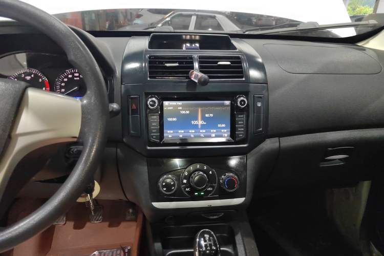 Used HYOSOW H2 2016 H2E 1.5L Elite Model BJ415B Audio And AC Panel