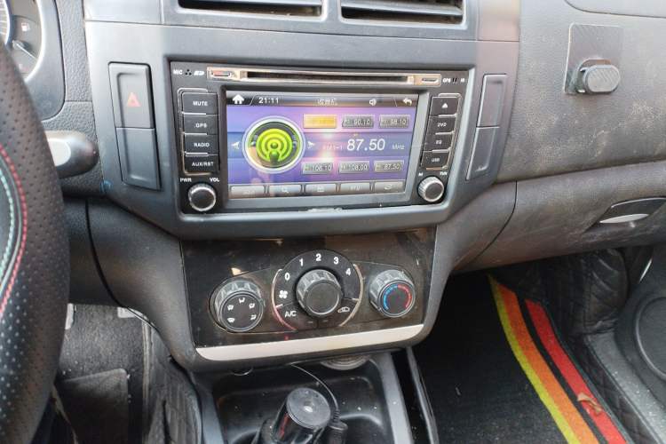Used HYOSOW H2 2016 H2E 1.5L Fashion Model BJ415B Audio And AC Panel