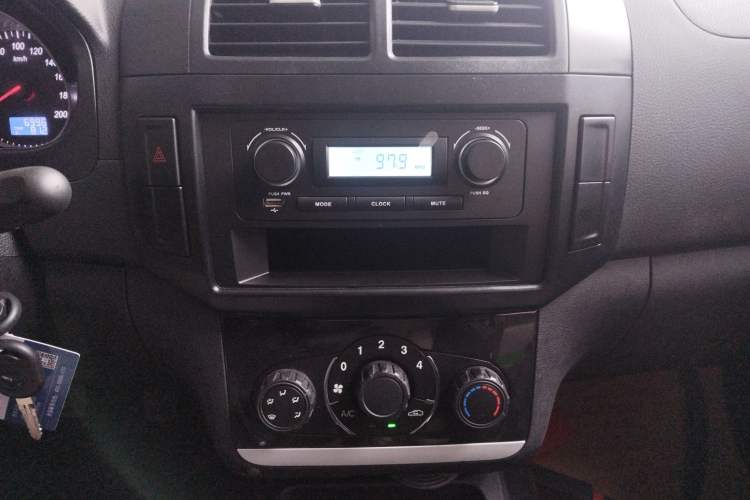 Used HYOSOW H2 2016 H2E 1.5L Classic Model BJ415A Audio And AC Panel