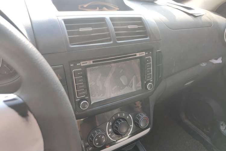 Used HYOSOW H2 2016 H2E 1.5L Fashion Model BJ415B Audio And AC Panel