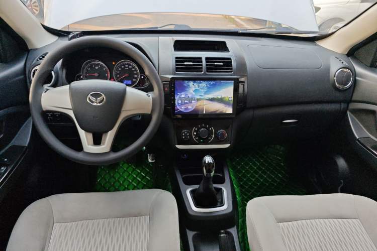 Used HYOSOW H2 2016 H2E 1.5L Classic Model BJ415A Center Console