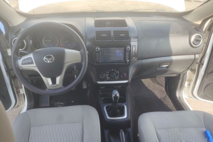 Used HYOSOW H2 2016 H2E 1.5L Elite Model BJ415B Center Console