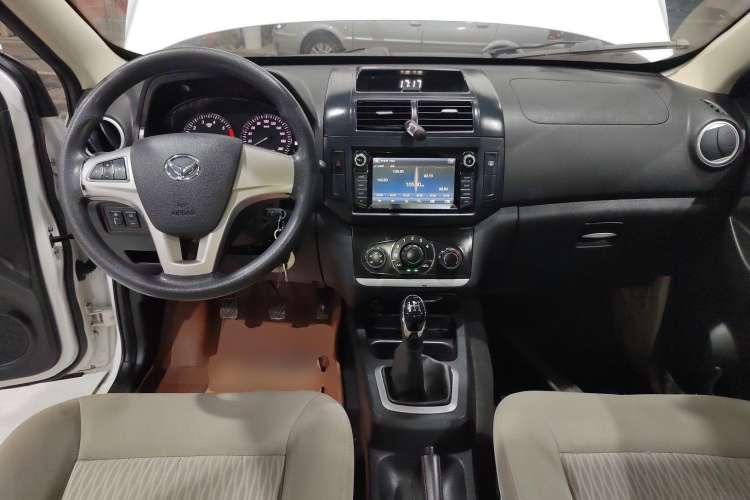 Used HYOSOW H2 2016 H2E 1.5L Elite Model BJ415B Center Console
