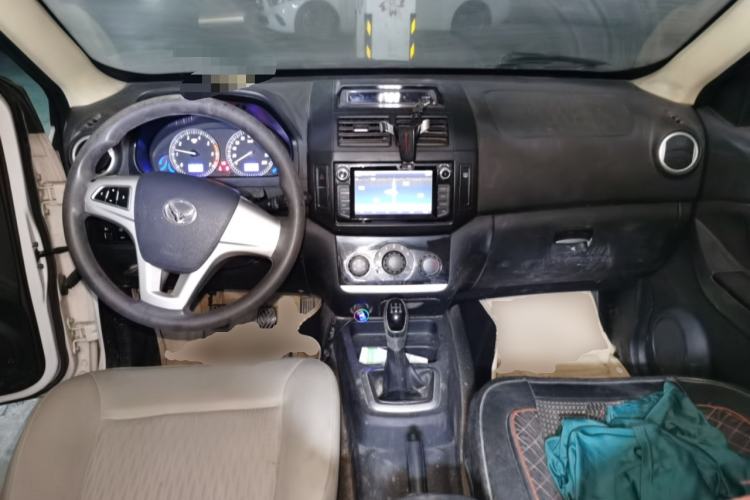 Used HYOSOW H2 2016 H2E 1.5L Elite Model BJ415B Center Console