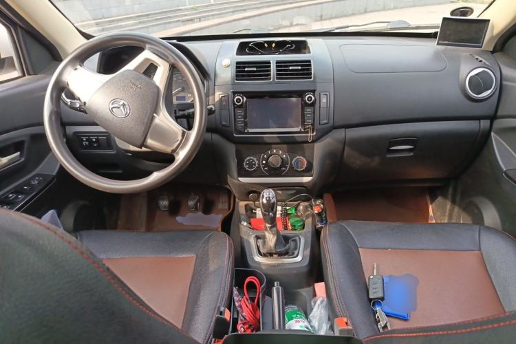Used HYOSOW H2 2016 H2E 1.5L Elite Model BJ415B Center Console
