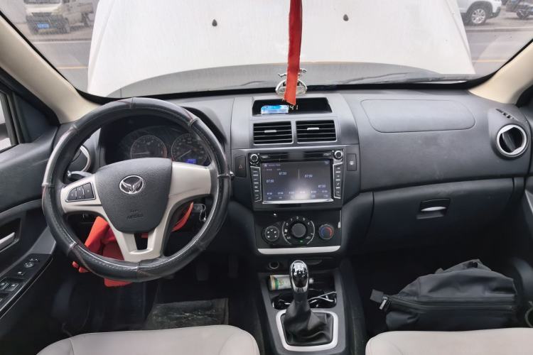Used HYOSOW H2 2016 H2E 1.5L Elite Model BJ415B Center Console