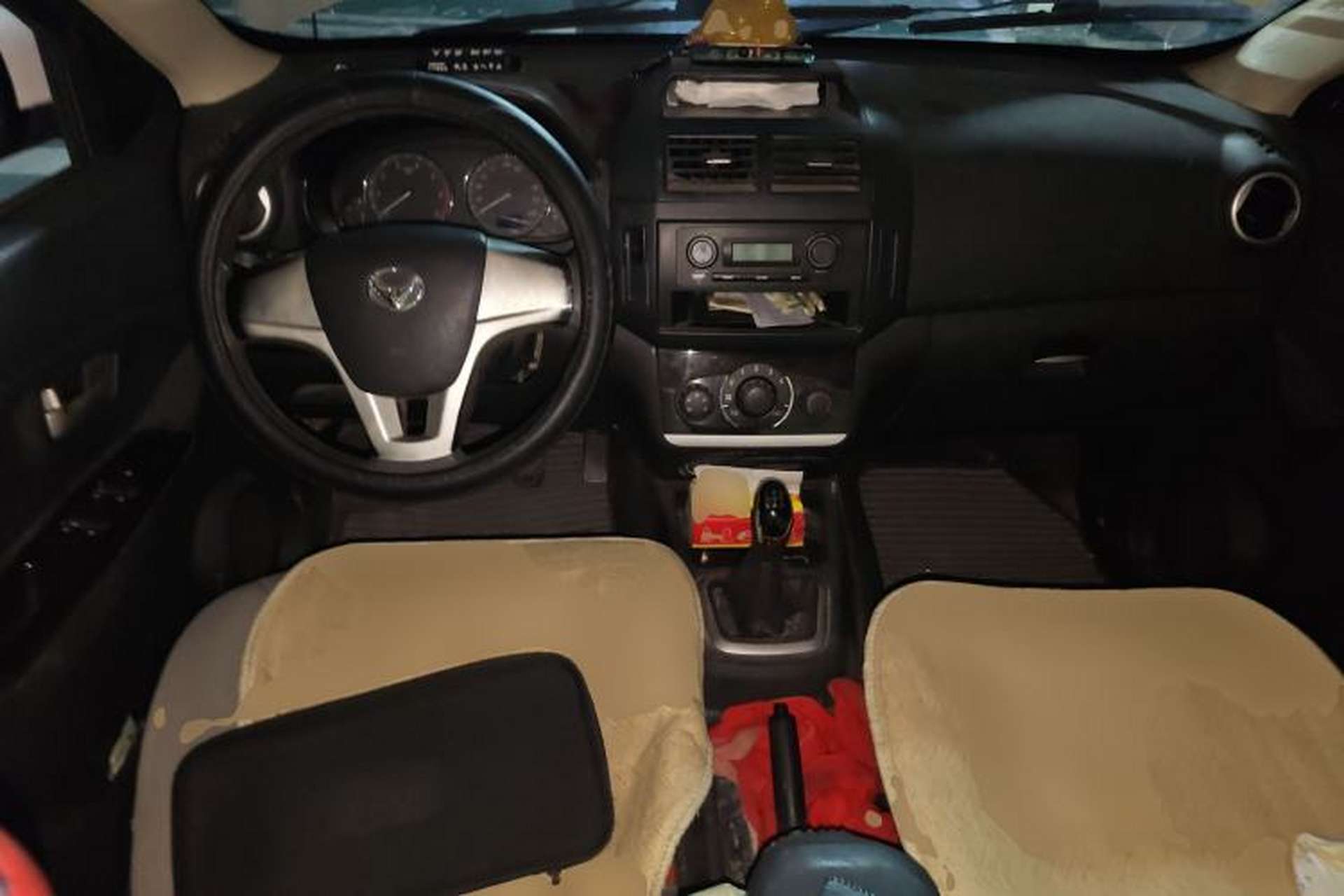 Used HYOSOW H2 2016 H2E 1.5L Fashion Model BJ415B Center Console