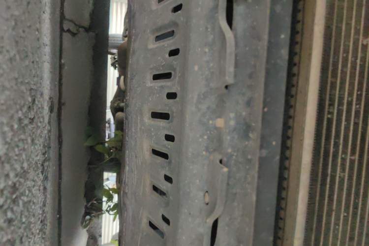 Used HYOSOW H2 2016 H2E 1.5L Elite Model BJ415B Chassis Front