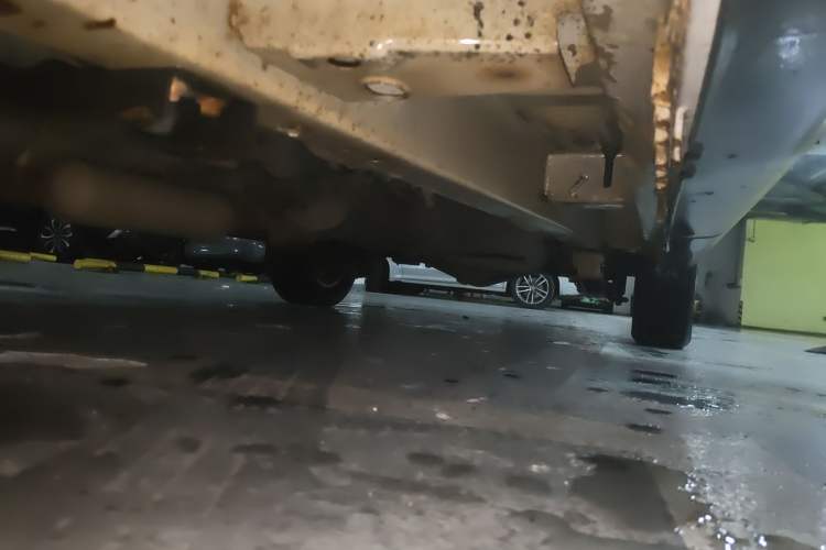 Used HYOSOW H2 2016 H2E 1.5L Elite Model BJ415B Chassis Front Left
