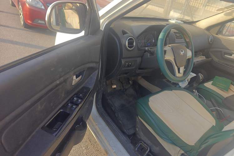 Used HYOSOW H2 2016 H2E 1.5L Classic Model BJ415A Driver Seat