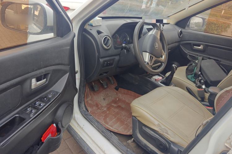 Used HYOSOW H2 2016 H2E 1.5L Fashion Model BJ415B Driver Seat