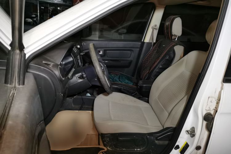 Used HYOSOW H2 2016 H2E 1.5L Elite Model BJ415B Driver Seat