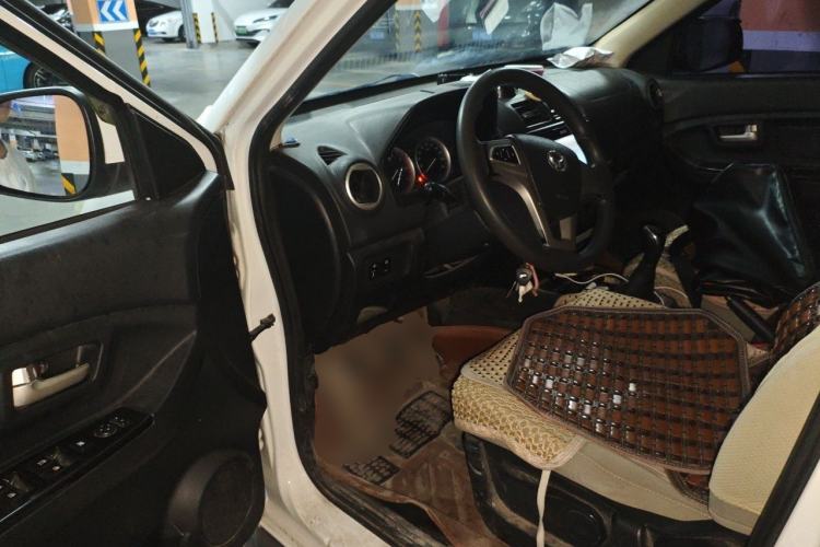 Used HYOSOW H2 2016 H2E 1.5L Elite Model BJ415B Driver Seat