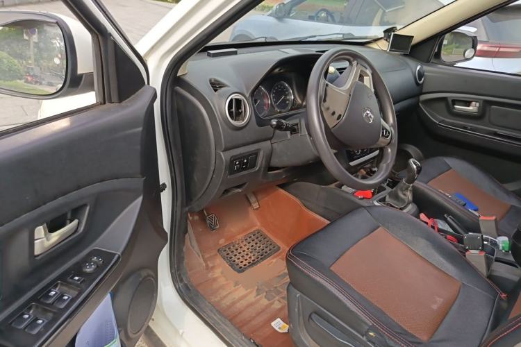 Used HYOSOW H2 2016 H2E 1.5L Elite Model BJ415B Driver Seat