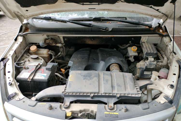Used HYOSOW H2 2016 H2E 1.5L Elite Model BJ415B Engine Bay