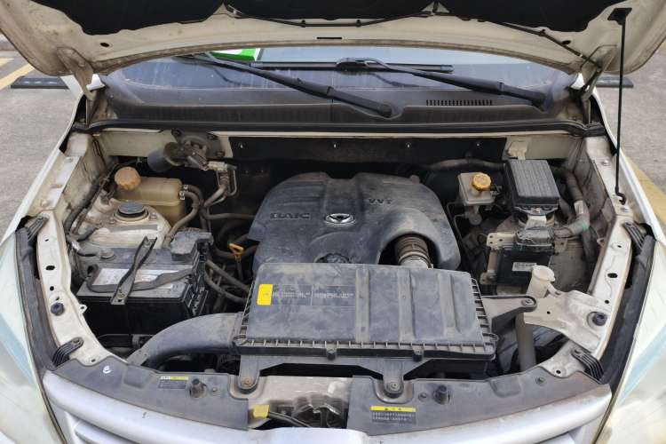 Used HYOSOW H2 2016 H2E 1.5L Elite Model BJ415B Engine Bay