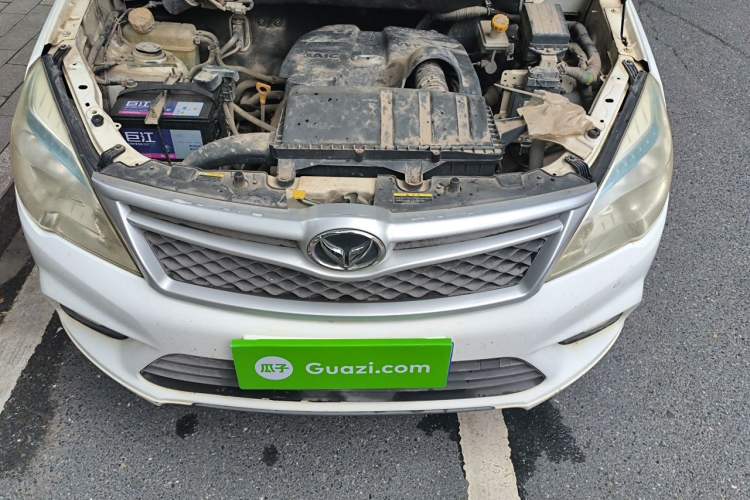 Used HYOSOW H2 2016 H2E 1.5L Elite Model BJ415B Engine Bay