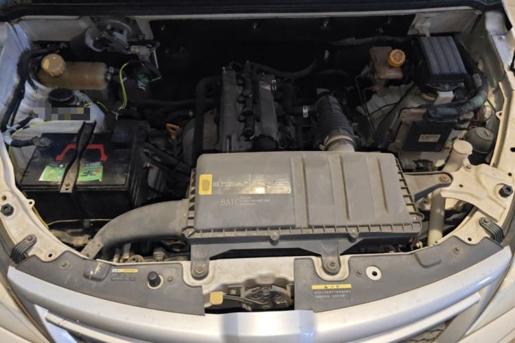 Used HYOSOW H2 2016 H2E 1.5L Elite Model BJ415B Engine Bay