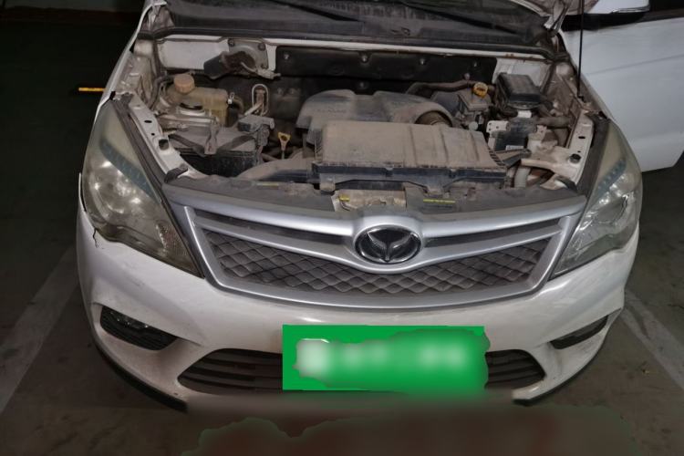 Used HYOSOW H2 2016 H2E 1.5L Elite Model BJ415B Engine Bay