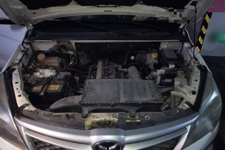 Used HYOSOW H2 2016 H2E 1.5L Elite Model BJ415B Engine Bay