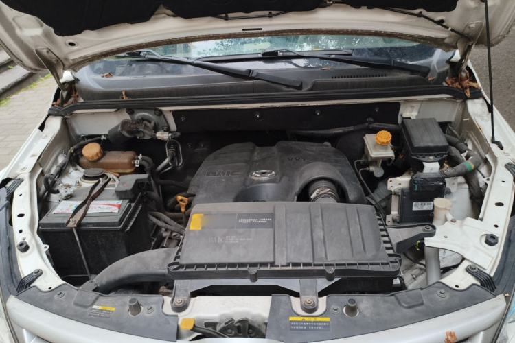 Used HYOSOW H2 2016 H2E 1.5L Elite Model BJ415B Engine Bay