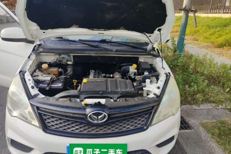 Used HYOSOW H2 2016 H2E 1.5L Fashion Model BJ415B Engine Bay Left