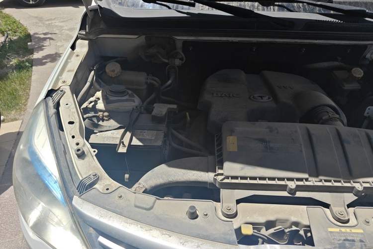 Used HYOSOW H2 2016 H2E 1.5L Elite Model BJ415B Engine Bay Right