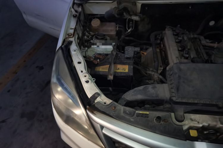 Used HYOSOW H2 2016 H2E 1.5L Elite Model BJ415B Engine Bay Right