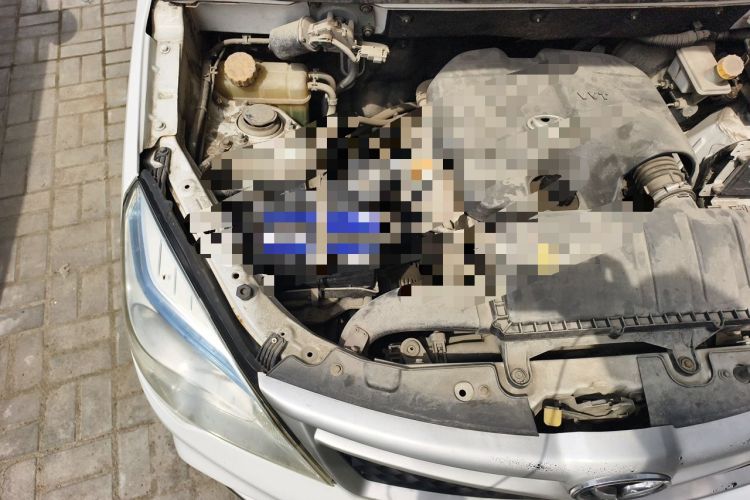 Used HYOSOW H2 2016 H2E 1.5L Elite Model BJ415B Engine Bay Right
