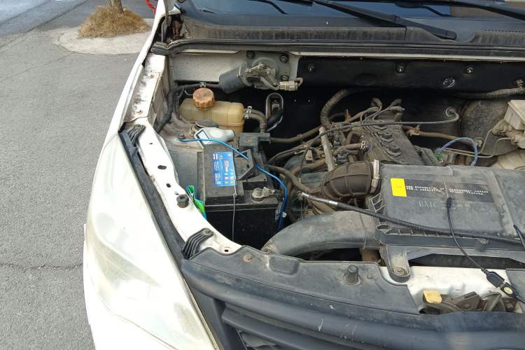Used HYOSOW H2 2016 H2E 1.5L Fashion Model BJ415B Engine Bay Right