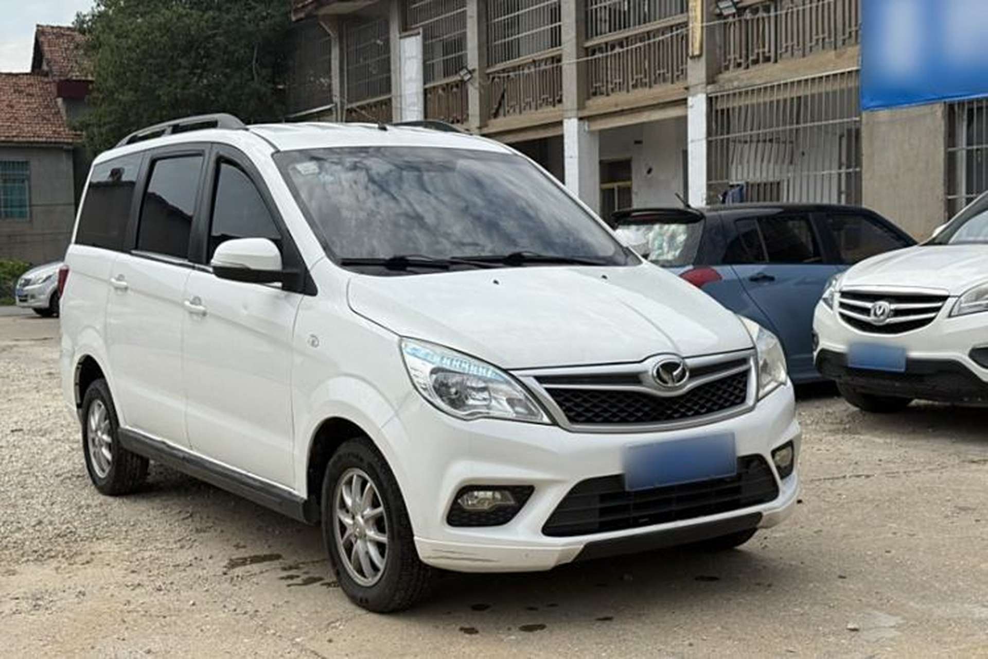 Used HYOSOW H2 2016 H2E 1.5L Elite Model BJ415B Exterior 1