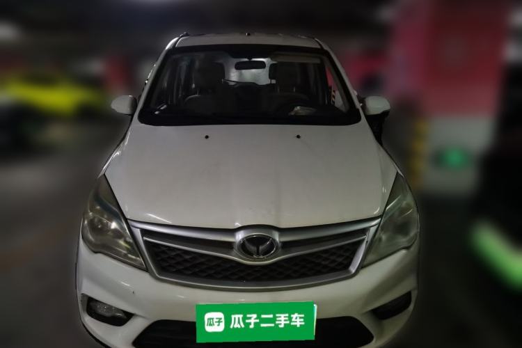 Used HYOSOW H2 2016 H2E 1.5L Elite Model BJ415B Front