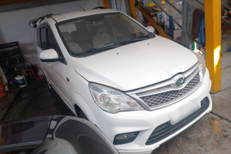 Used HYOSOW H2 2016 H2E 1.5L Elite Model BJ415B Front Right 45 Deg