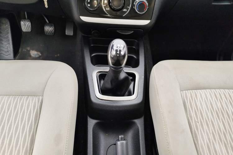 Used HYOSOW H2 2016 H2E 1.5L Elite Model BJ415B Gear Lever