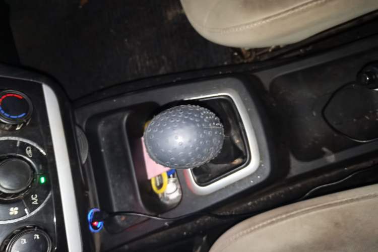 Used HYOSOW H2 2016 H2E 1.5L Elite Model BJ415B Gear Lever