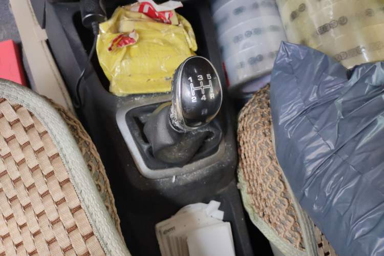 Used HYOSOW H2 2016 H2E 1.5L Elite Model BJ415B Gear Lever
