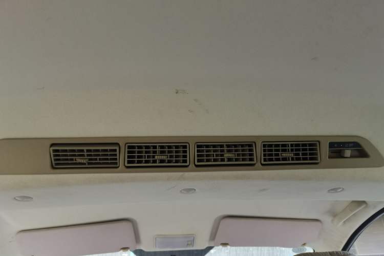 Used HYOSOW H2 2016 H2E 1.5L Elite Model BJ415B Headliner