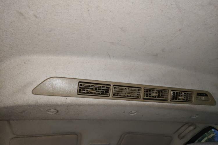 Used HYOSOW H2 2016 H2E 1.5L Elite Model BJ415B Headliner