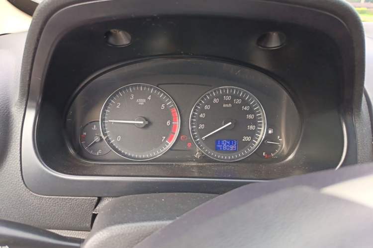 Used HYOSOW H2 2016 H2E 1.5L Elite Model BJ415B Instrument Cluster